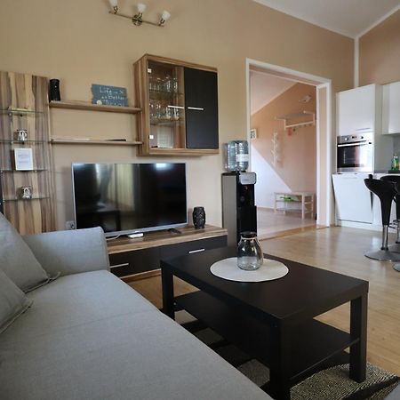 Apartman ˝Abaza˝ Vir Exterior foto